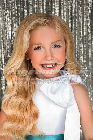 Avery_Dew_OrangeCountyTeen