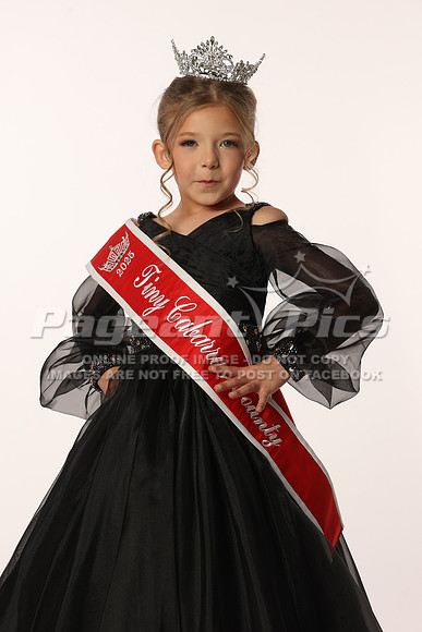 2025_CabCoQueens_0512
