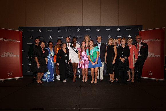 PageantPics_Miss_Americas_Visitation_2025_0037
